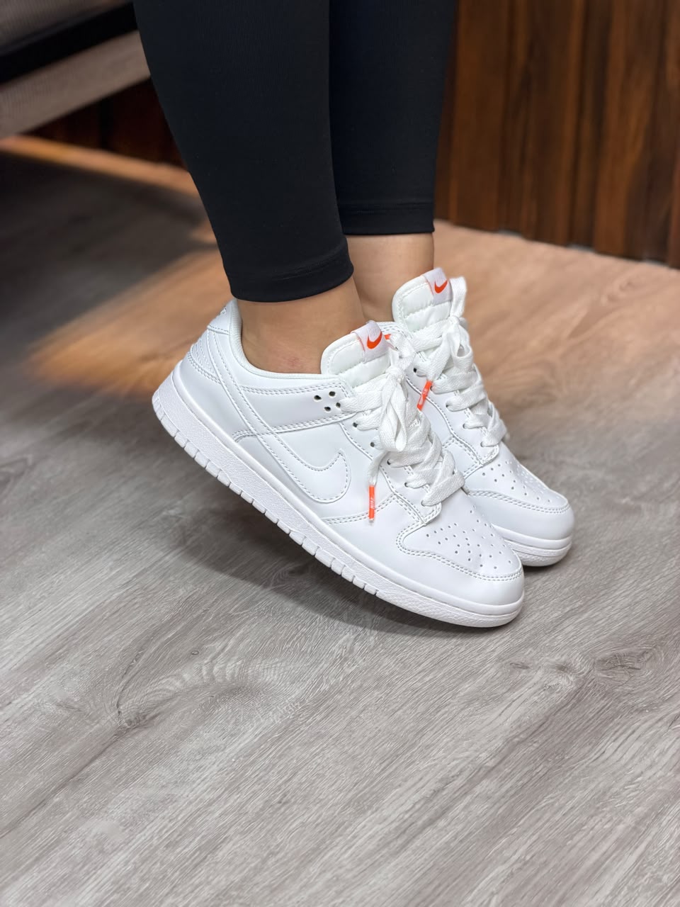 JORDAN RETRO 1 LOW FAVORITOS