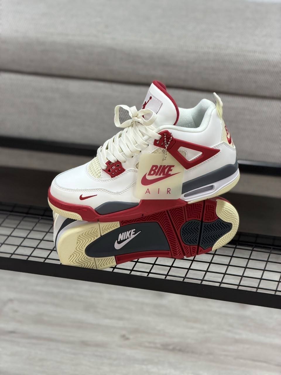 JORDAN RETRO 4 FAVORITOS