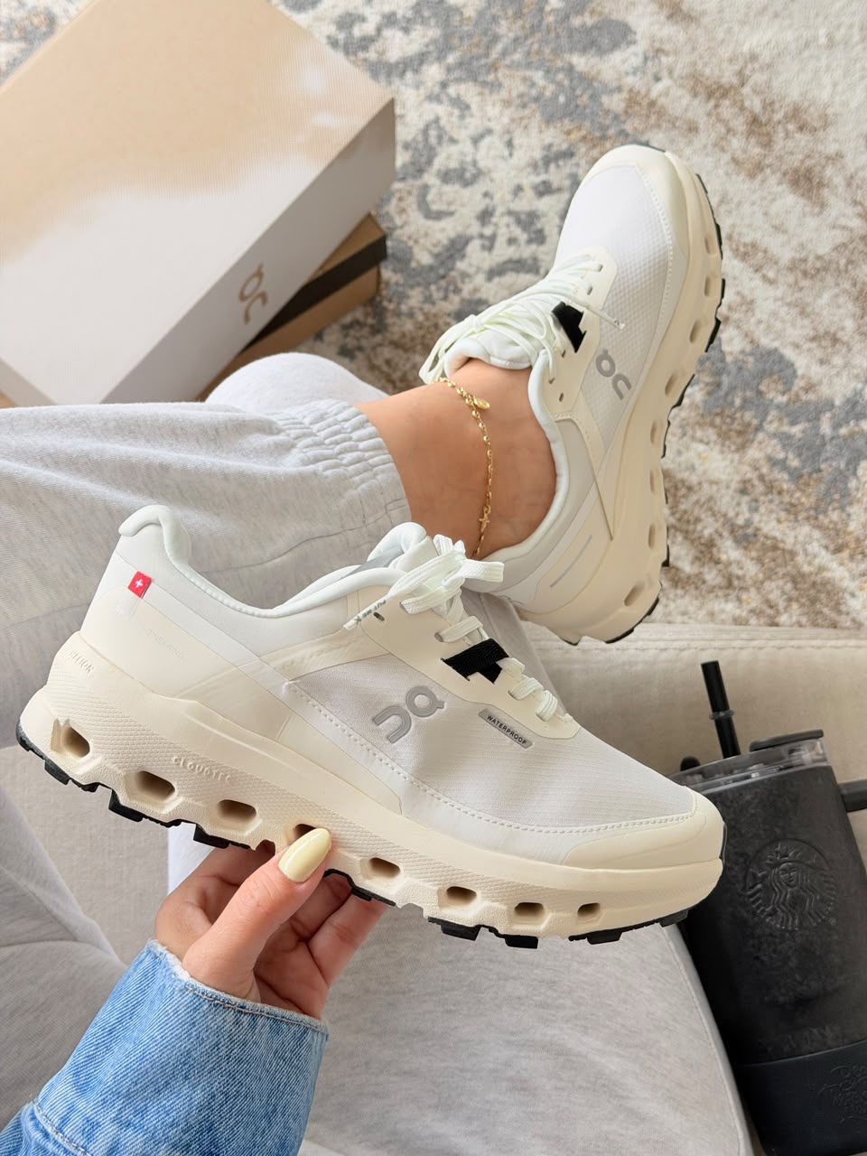 ON CLOUD BLANCO