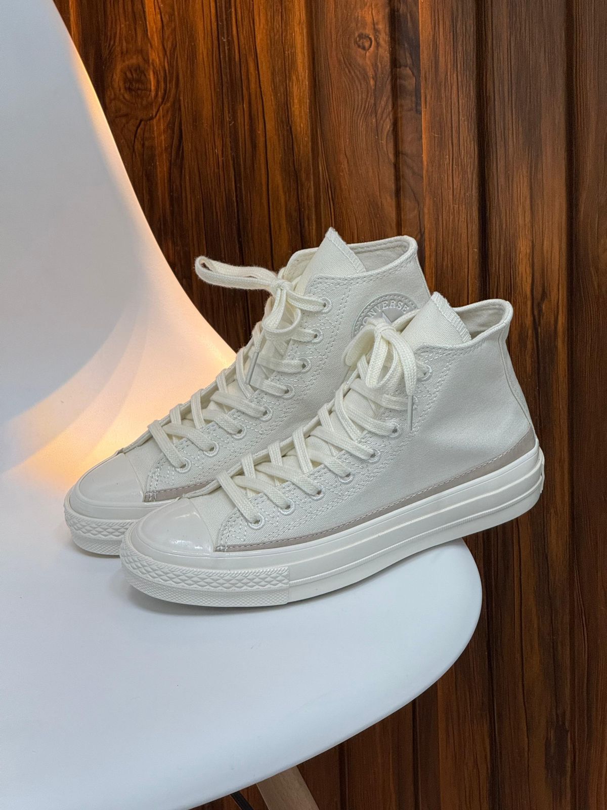 CONVERSE BEIGE
