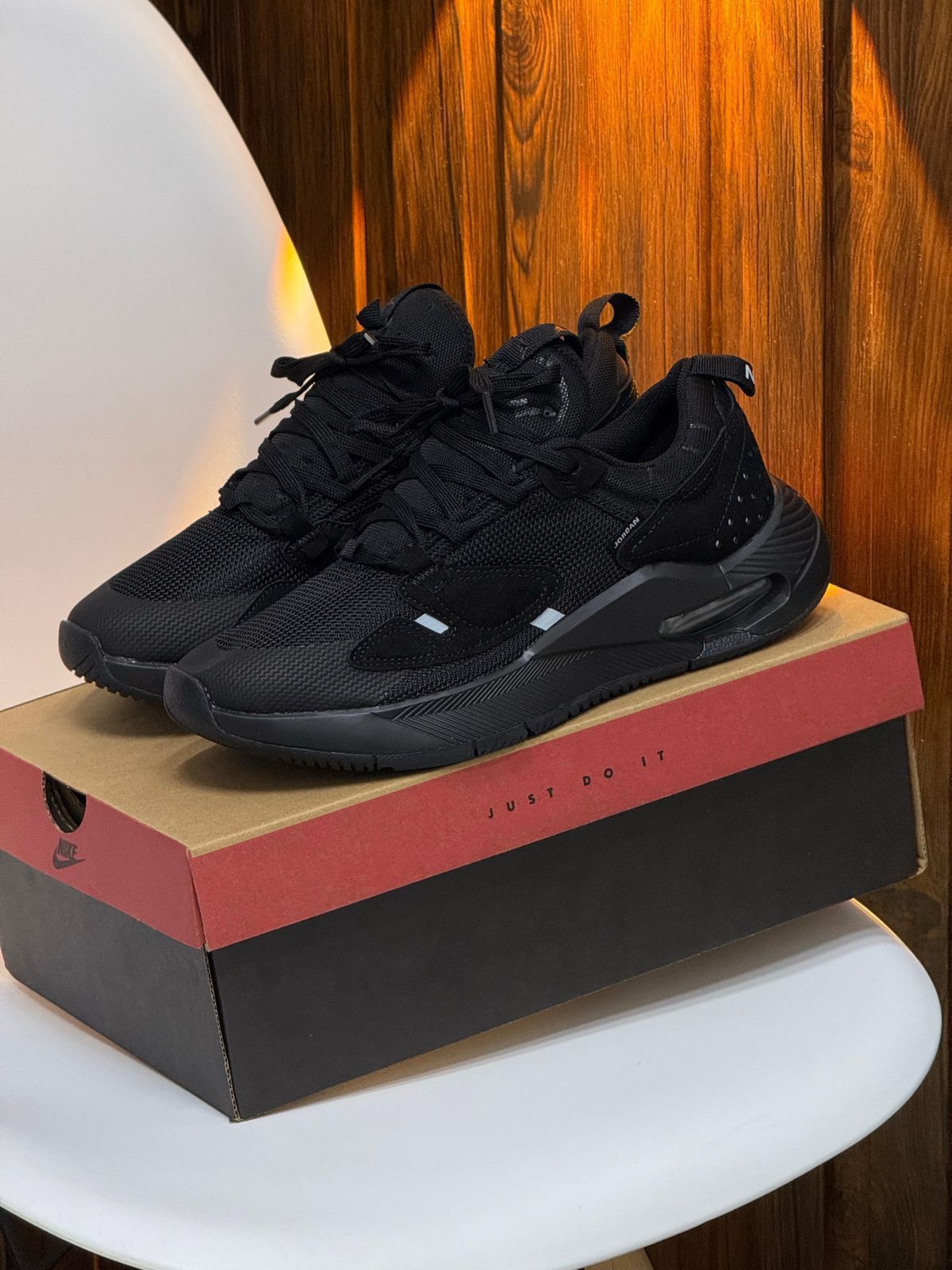 JORDAN CADENCE NEGRA