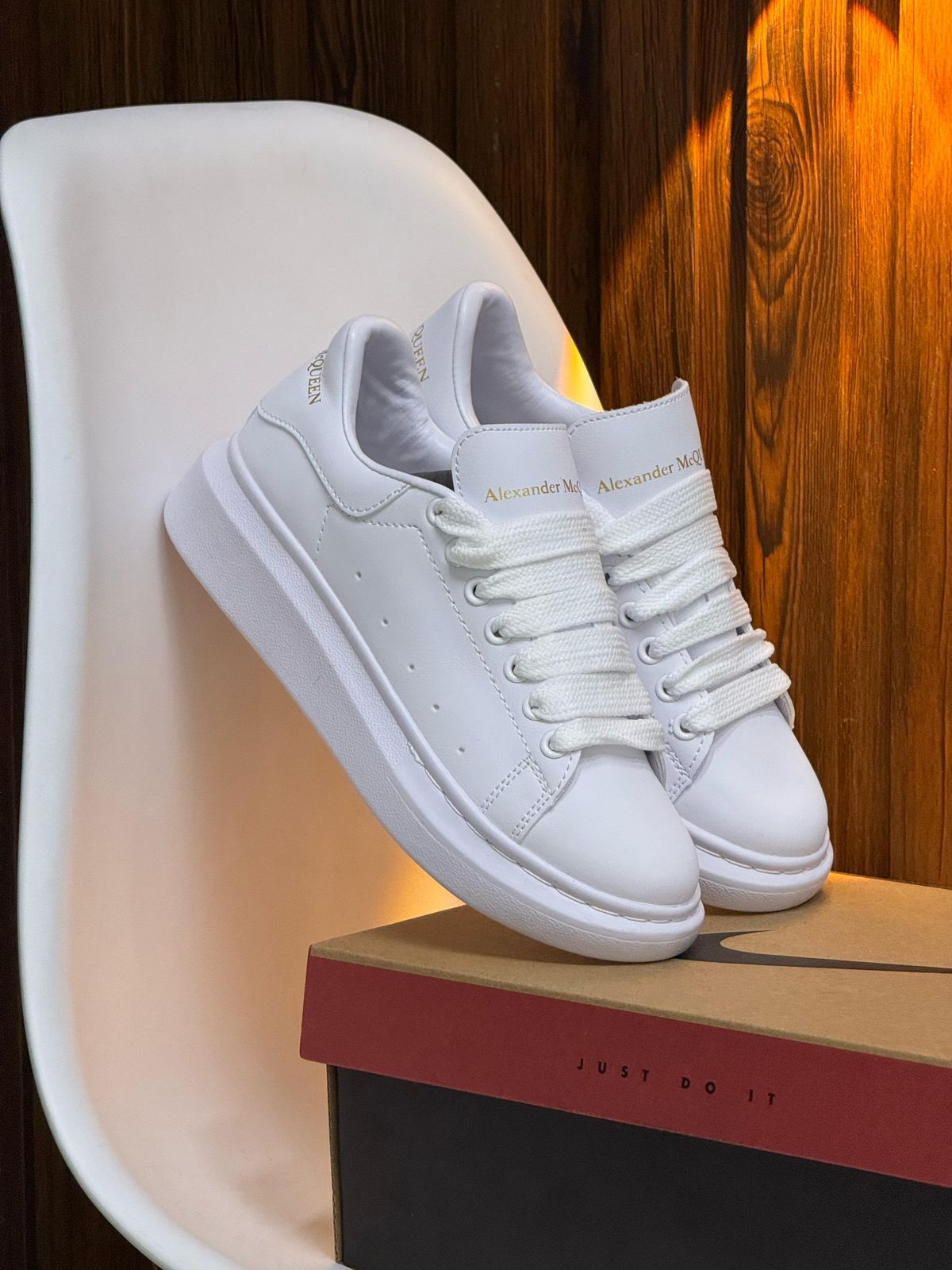 ALEXANDER MCQUEEN BLANCA
