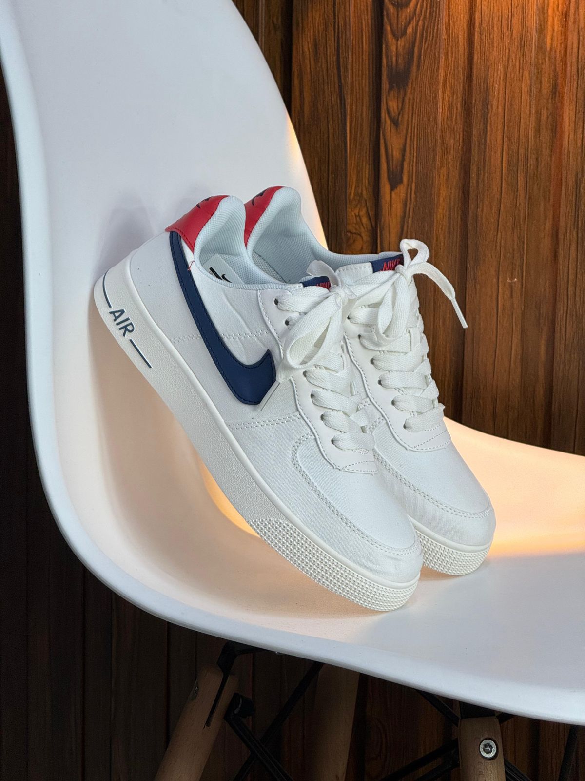 NIKE TABLA BLANCA