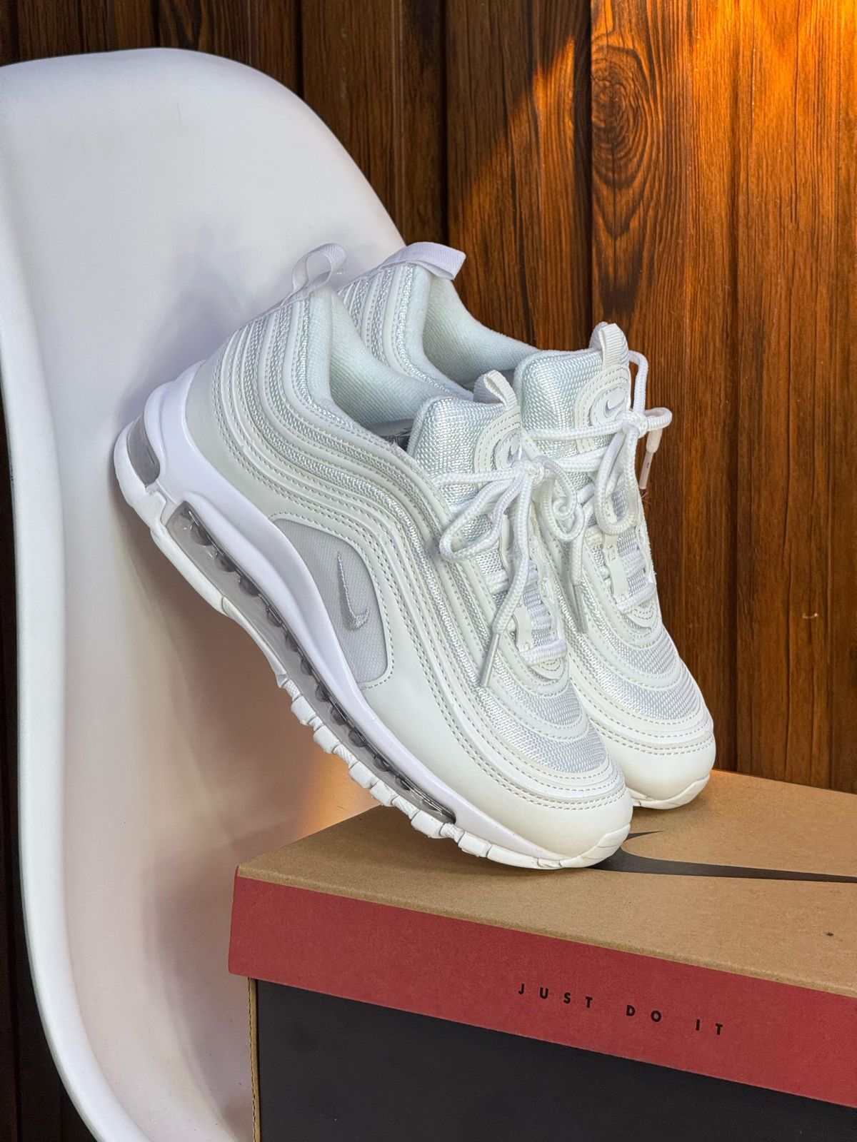 NIKE 2000 BLANCA