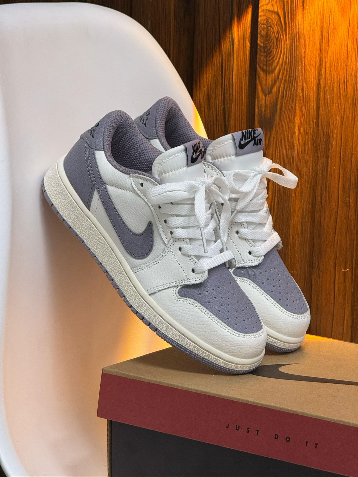 NIKE SB MORADA