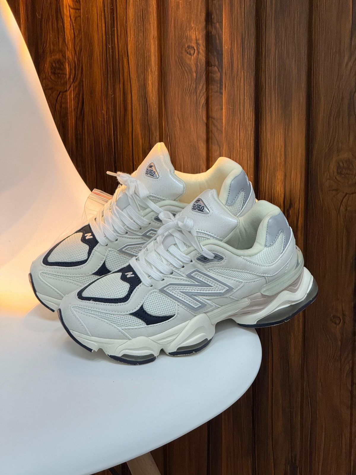 NEW BALANCE 9060 BLANCA SALMON
