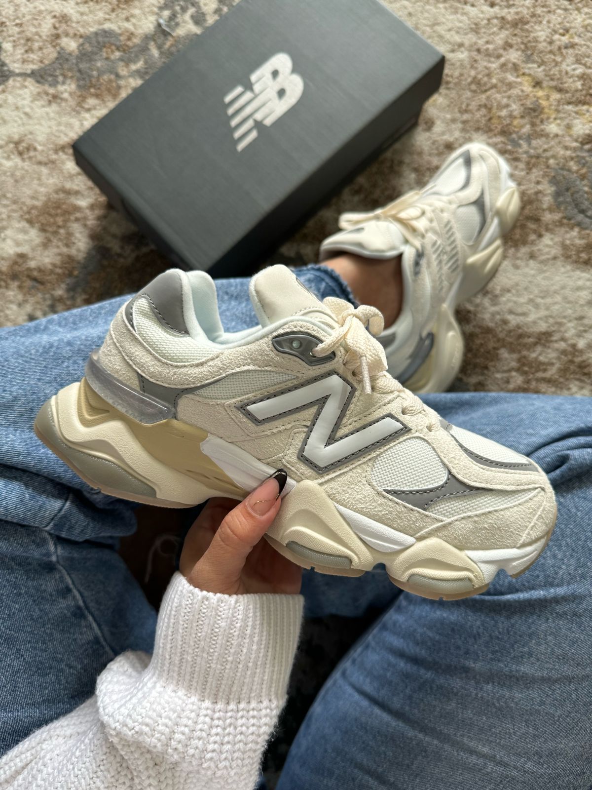 NEW BALANCE 9060 BEIGE