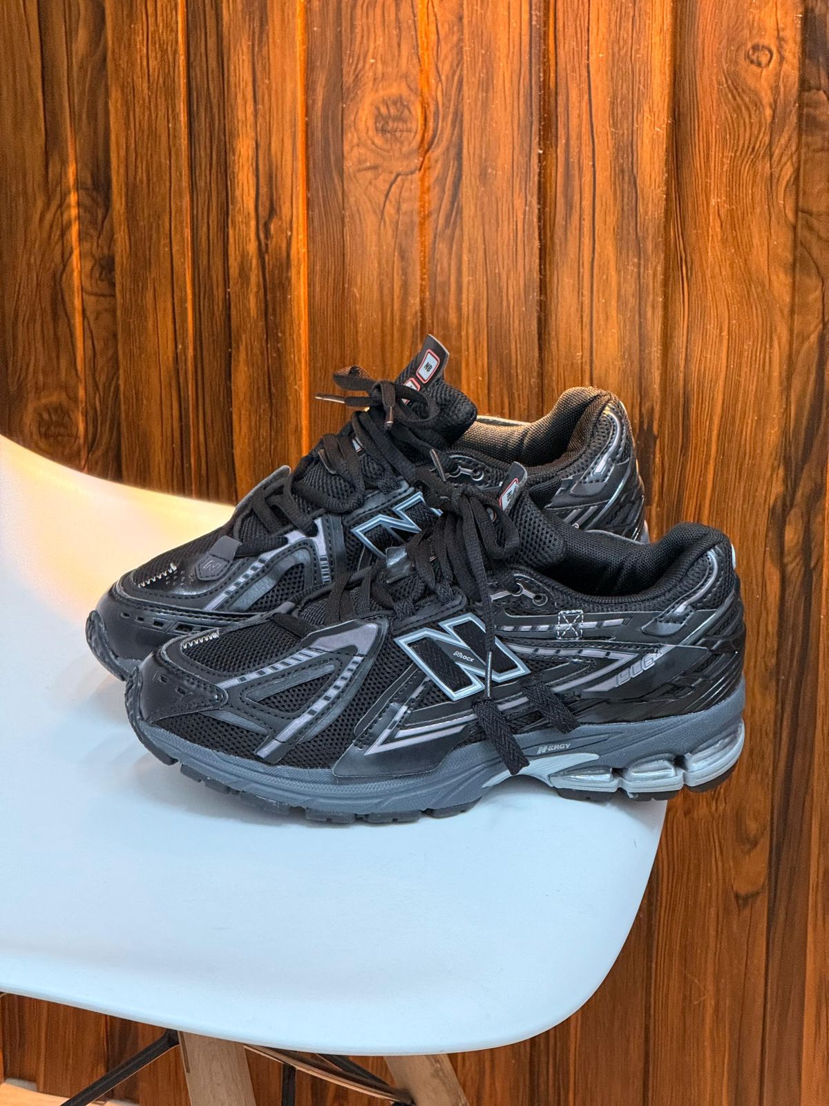 NEW BALANCE 740 GRIS