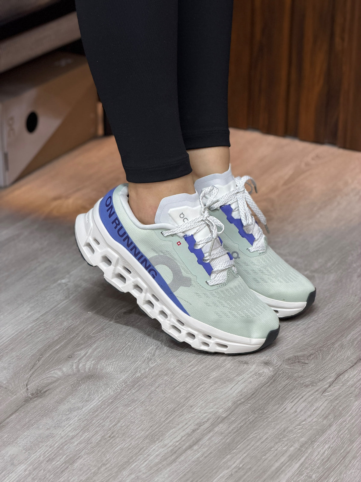 ON CLOUD FAVORITOS