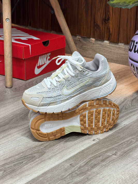 NIKE P 6000 BEIGE
