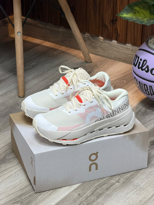 ON CLOUD BEIGE