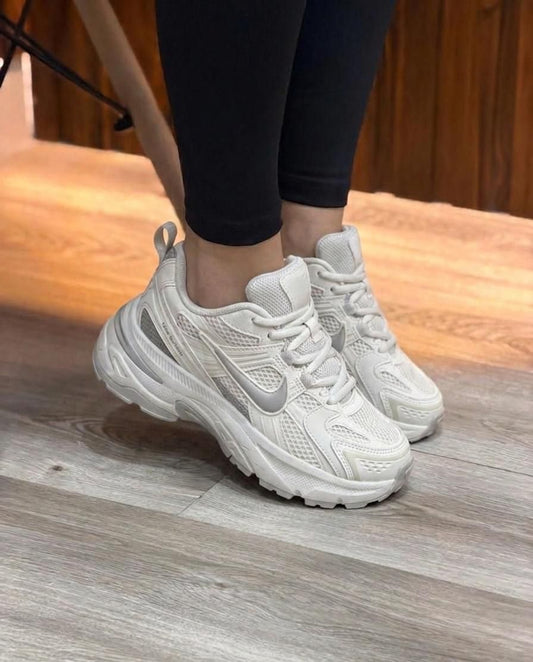 NIKE RUN BLANCO GRIS