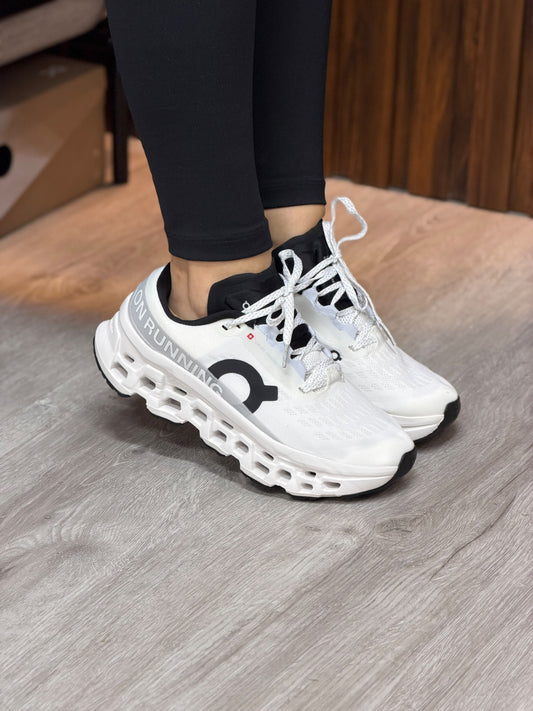 ON CLOUD FAVORITOS