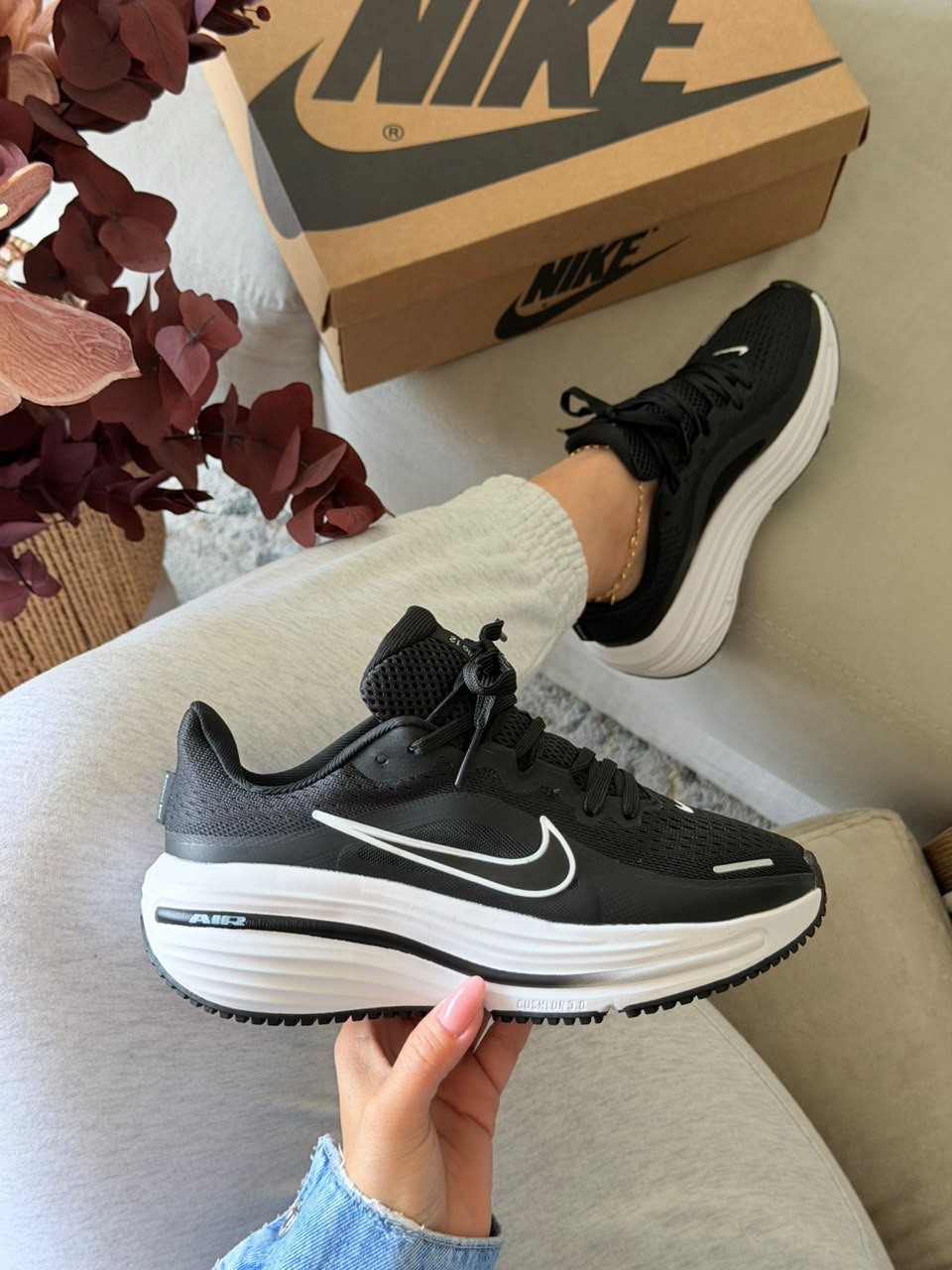 NIKE ZOOM NEGRO