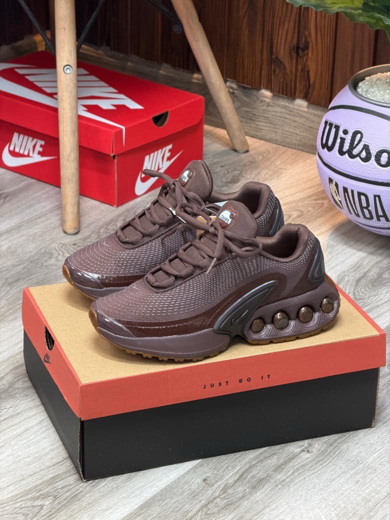 NIKE AIR MAX DN VINOTINTO