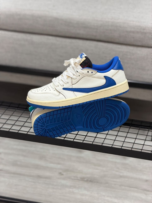 JORDAN RETRO TRAVIS FAVORITOS