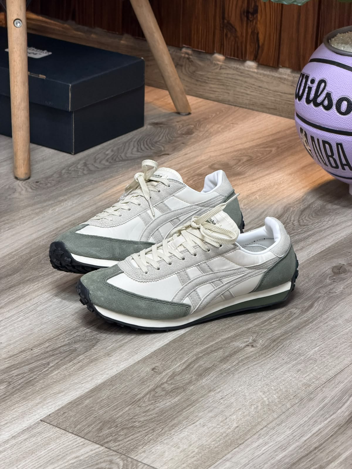 ONITSUKA TIGER EDR 78 GRIS