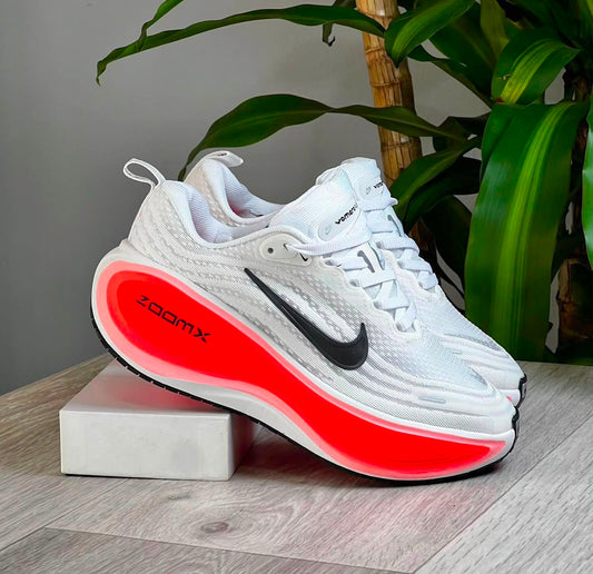 NIKE ZOOM VOMERO