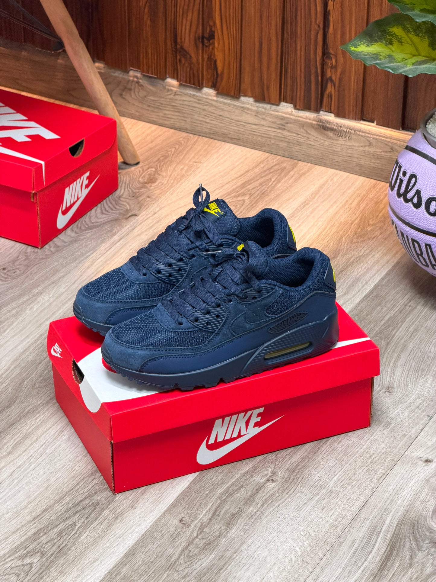 NIKE AIR MAX 90