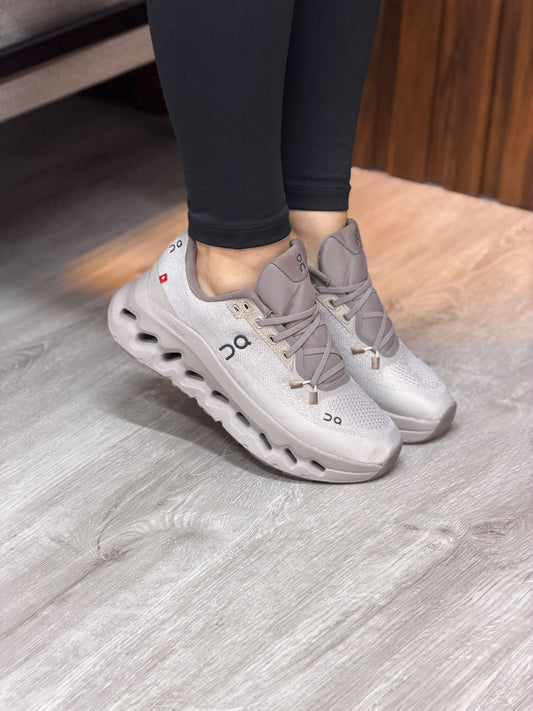 ON CLOUD FAVORITOS