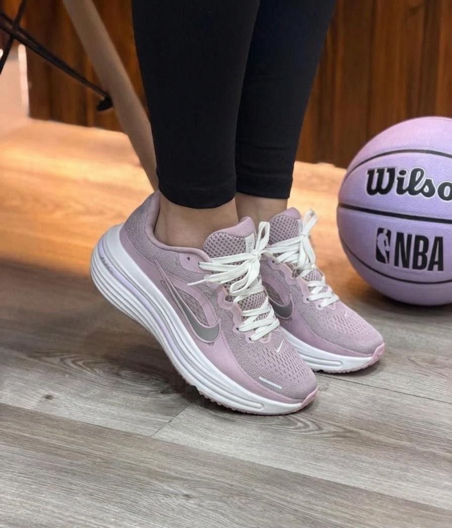 NIKE ZOOM WINFLO MORADO