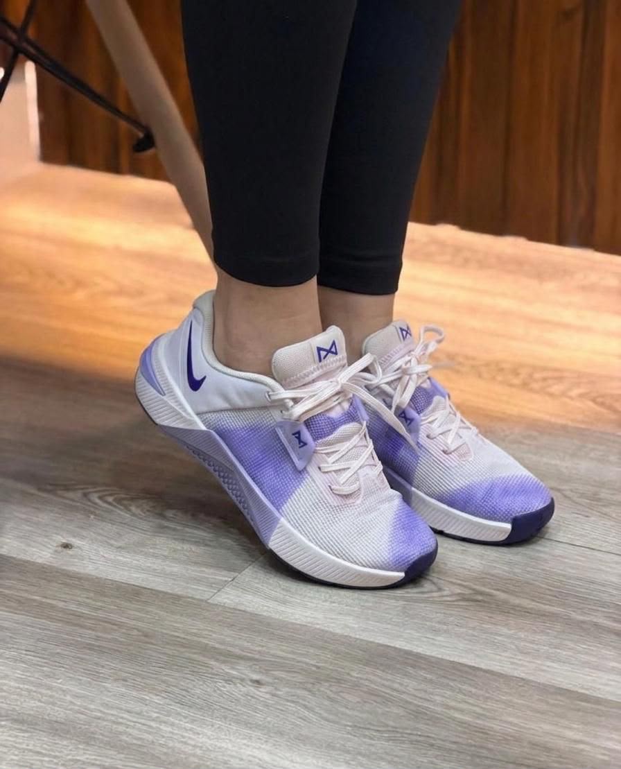 NIKE METCOM 10 MORADO