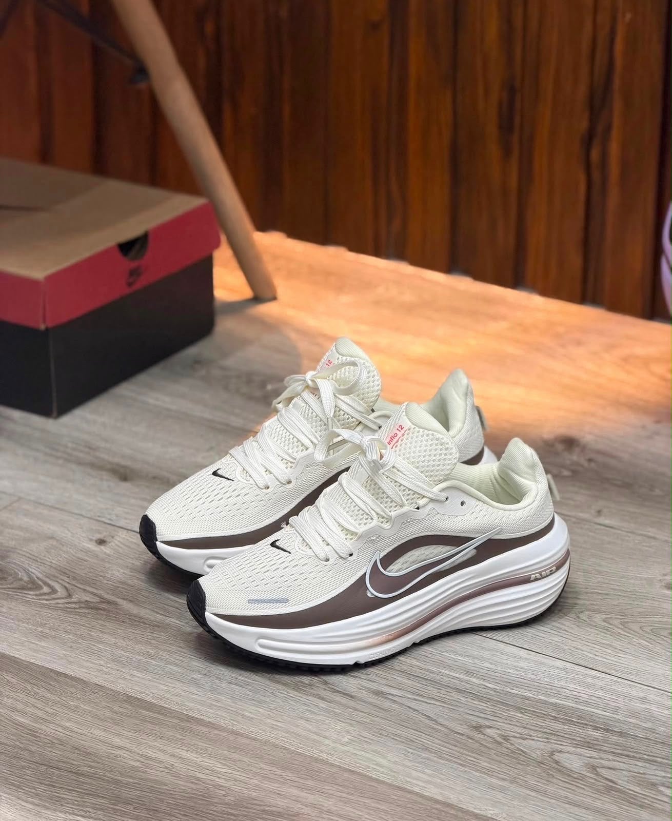 NIKE ZOOM WINFLO BLANCO