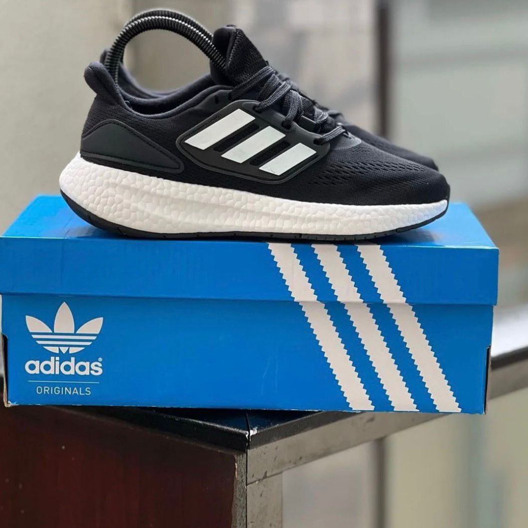 ADIDAS ULTRABOOST FAVORITOS