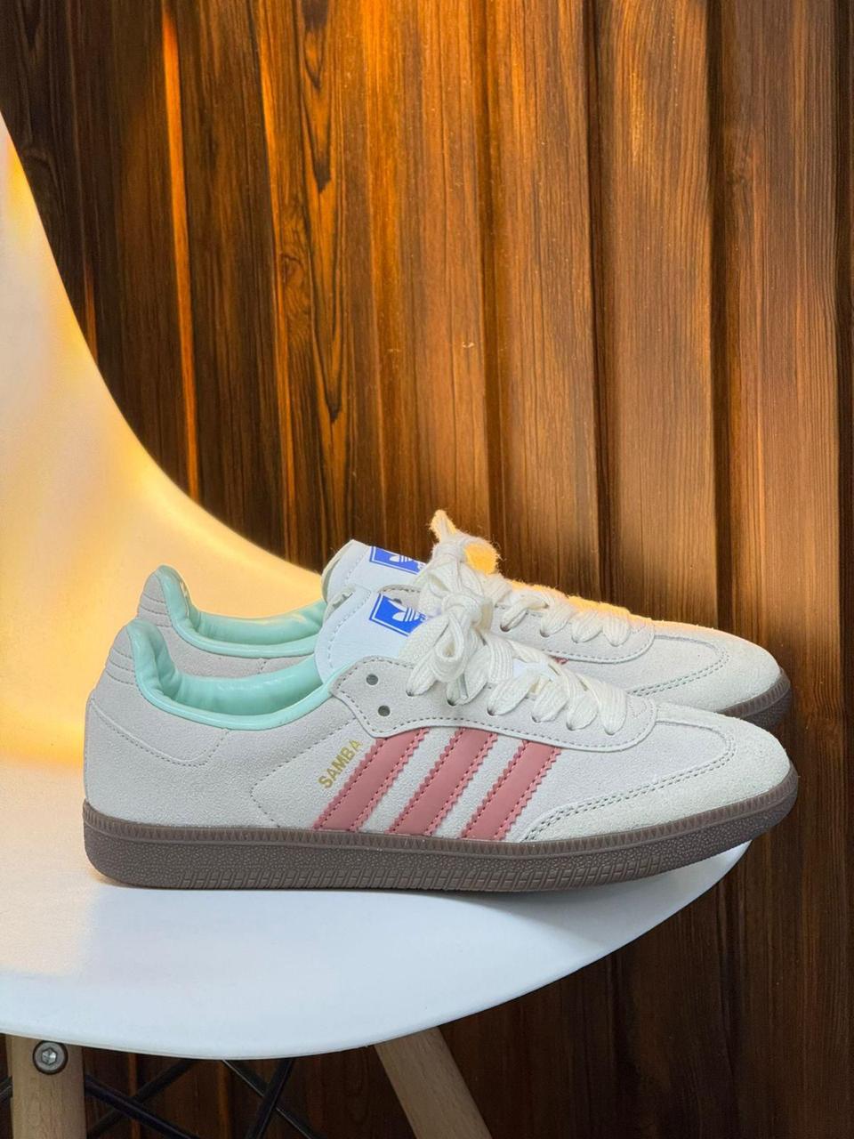 ADIDAS SAMBA SALMON
