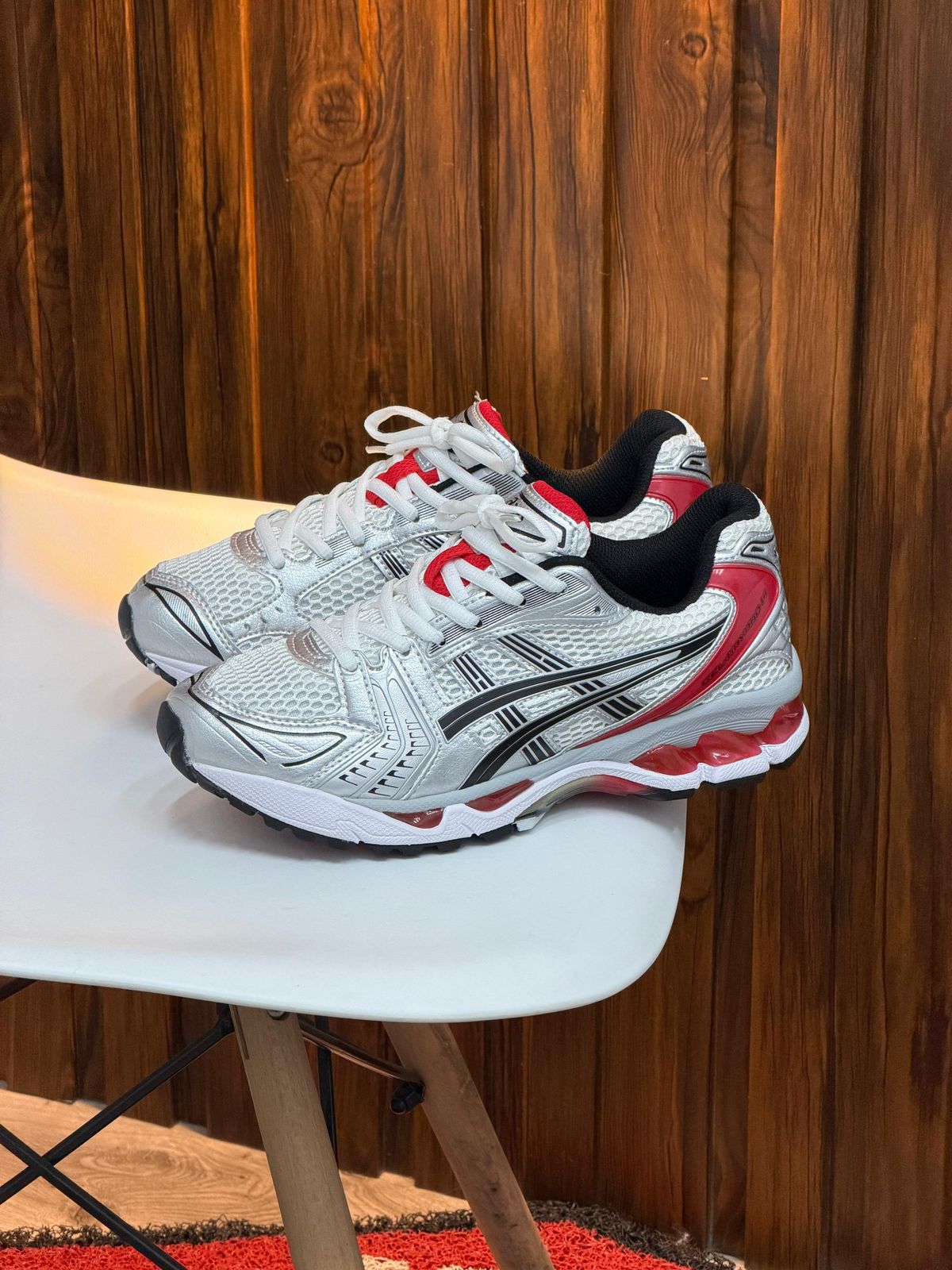 ASICS GEL KAYANO GRIS