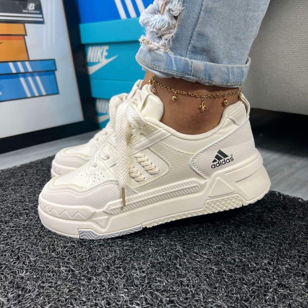ADIDAS TRENZA BEIGE