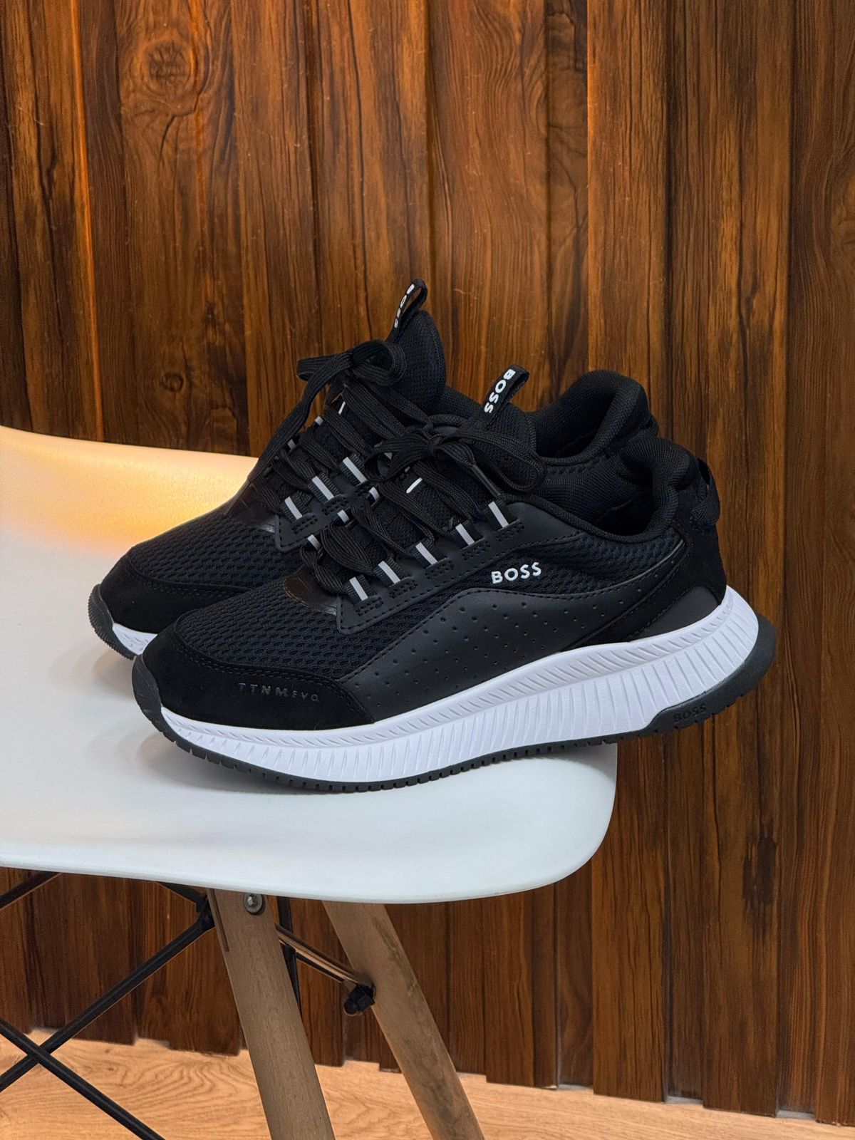 HUGO BOSS NEGRA