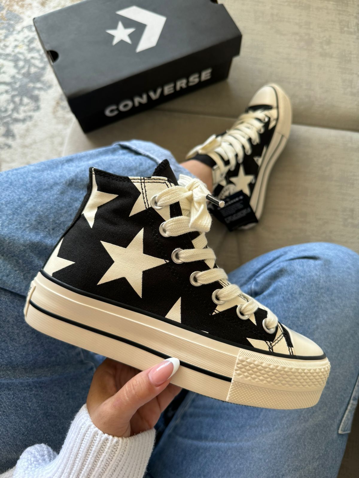 CONVERSE NEGRA