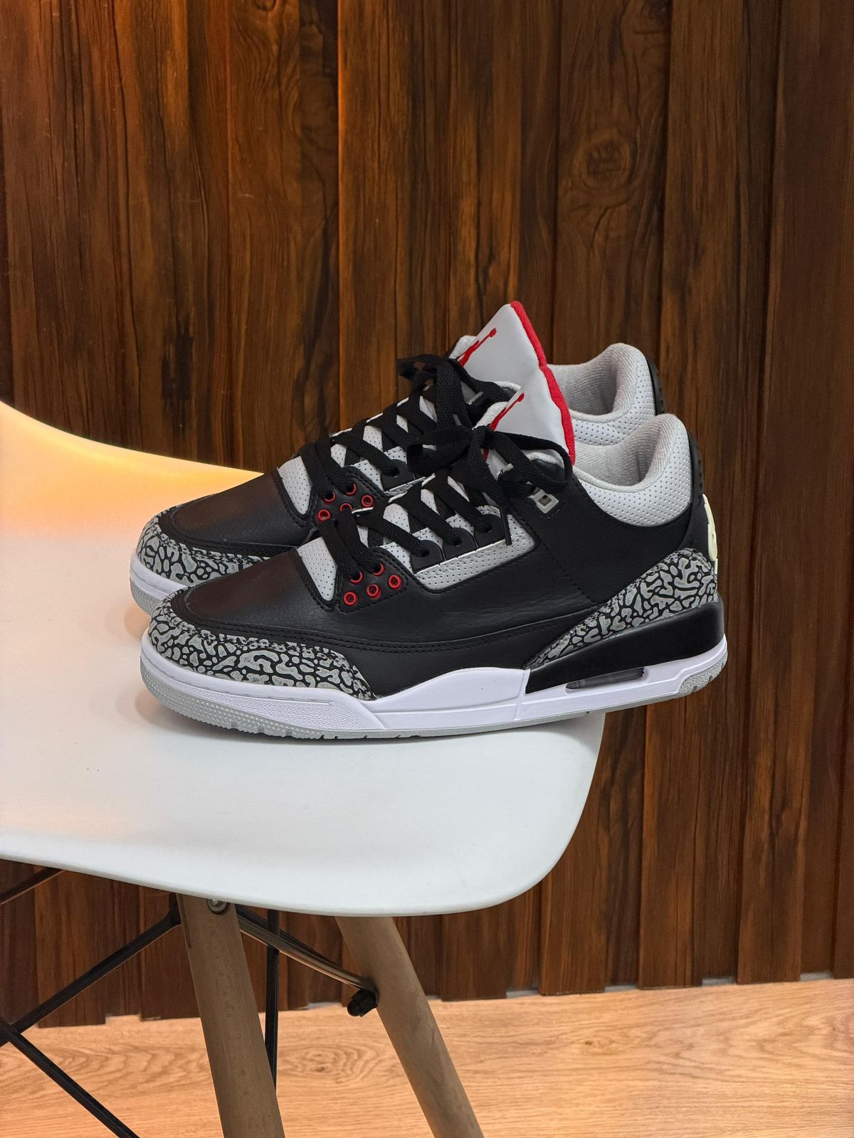 JORDAN RETRO 3 NEGRA
