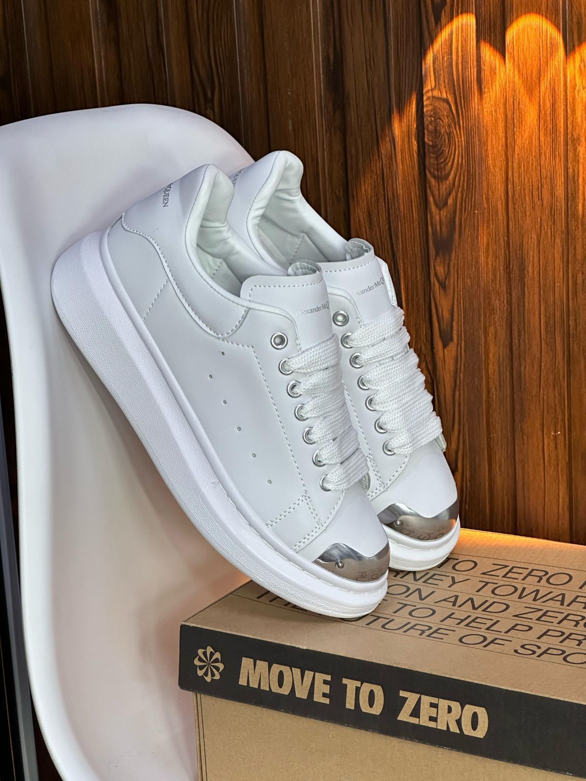 ALEXANDER MCQUEEN BLANCA