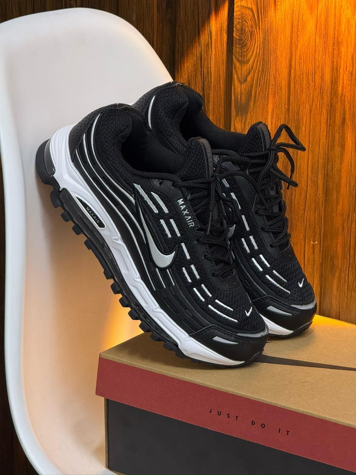 NIKE NEGRA