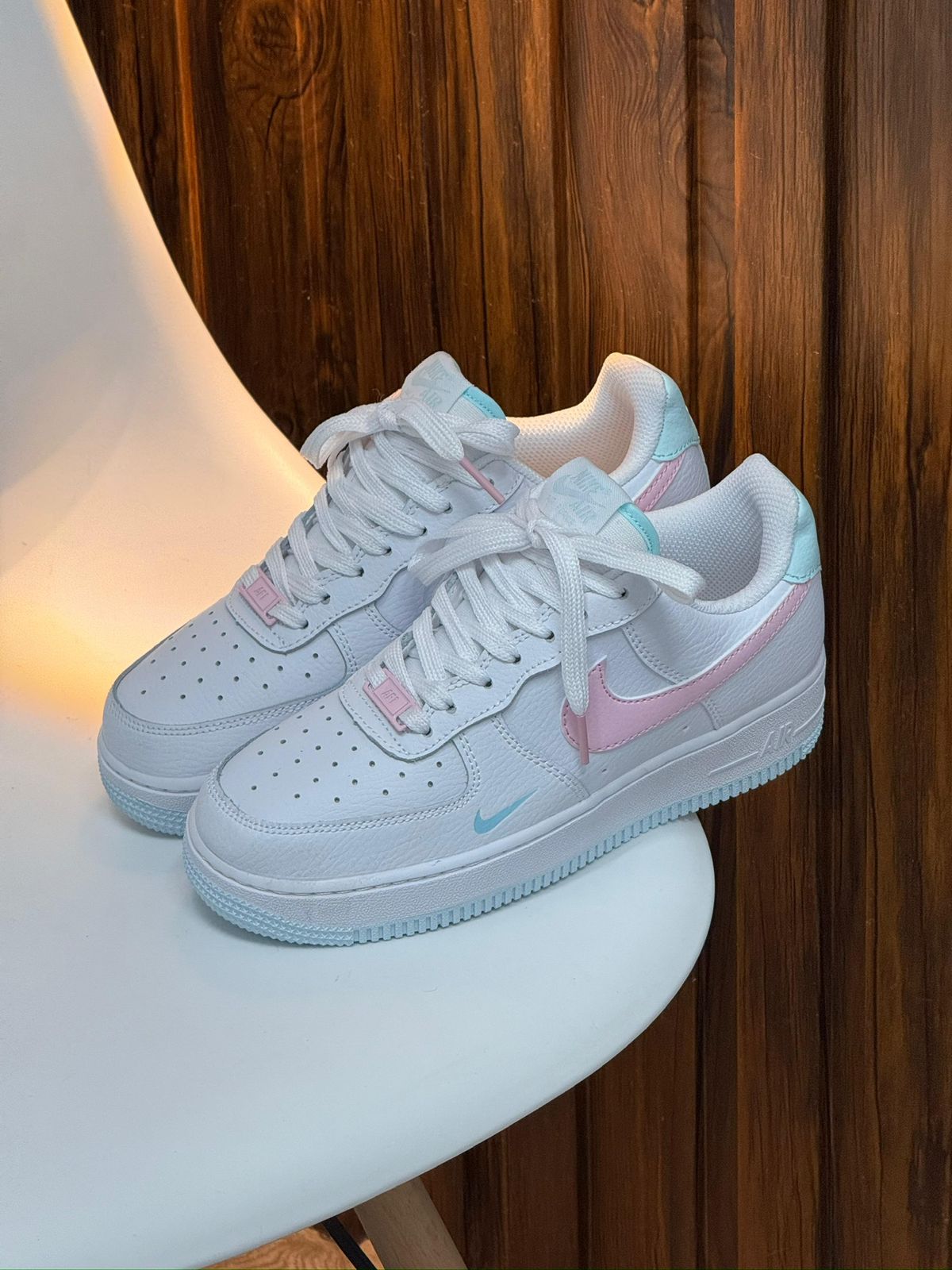 NIKE AIRFORCE ROSADA