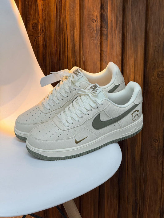 NIKE AIRFORCE VERDE