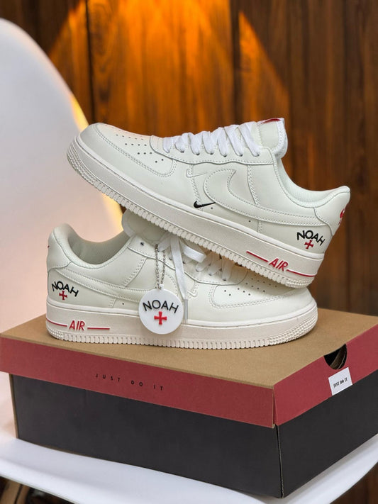 NIKE AIRFORCE NOAH