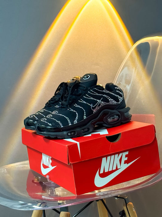 NIKE TN NEGRA