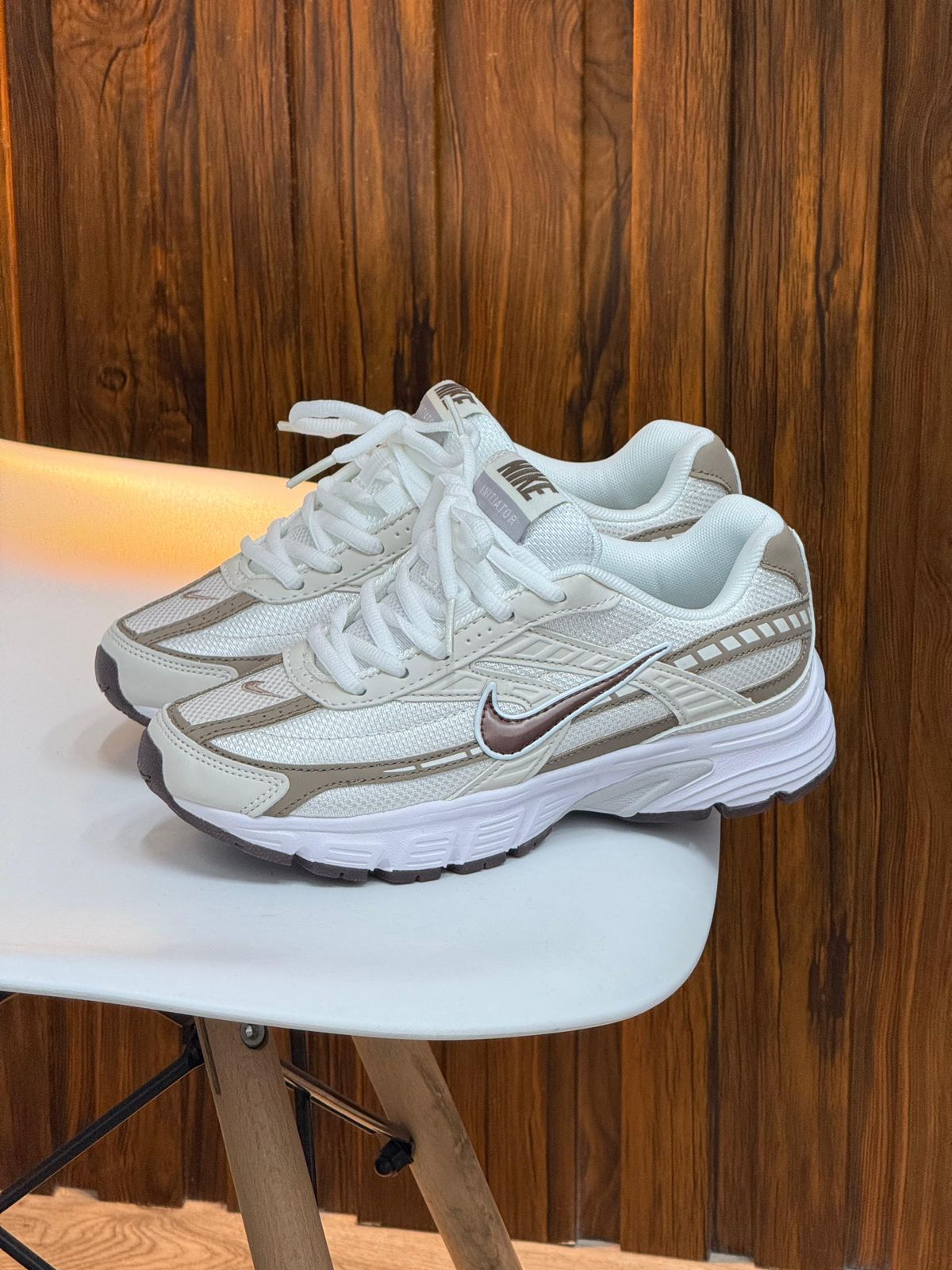 FAVORITOS NIKE INITIATOR CAFE
