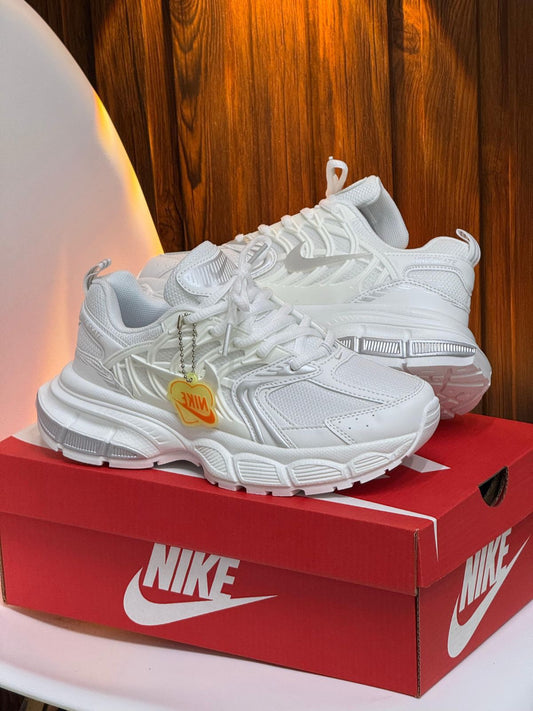 NIKE SKATE