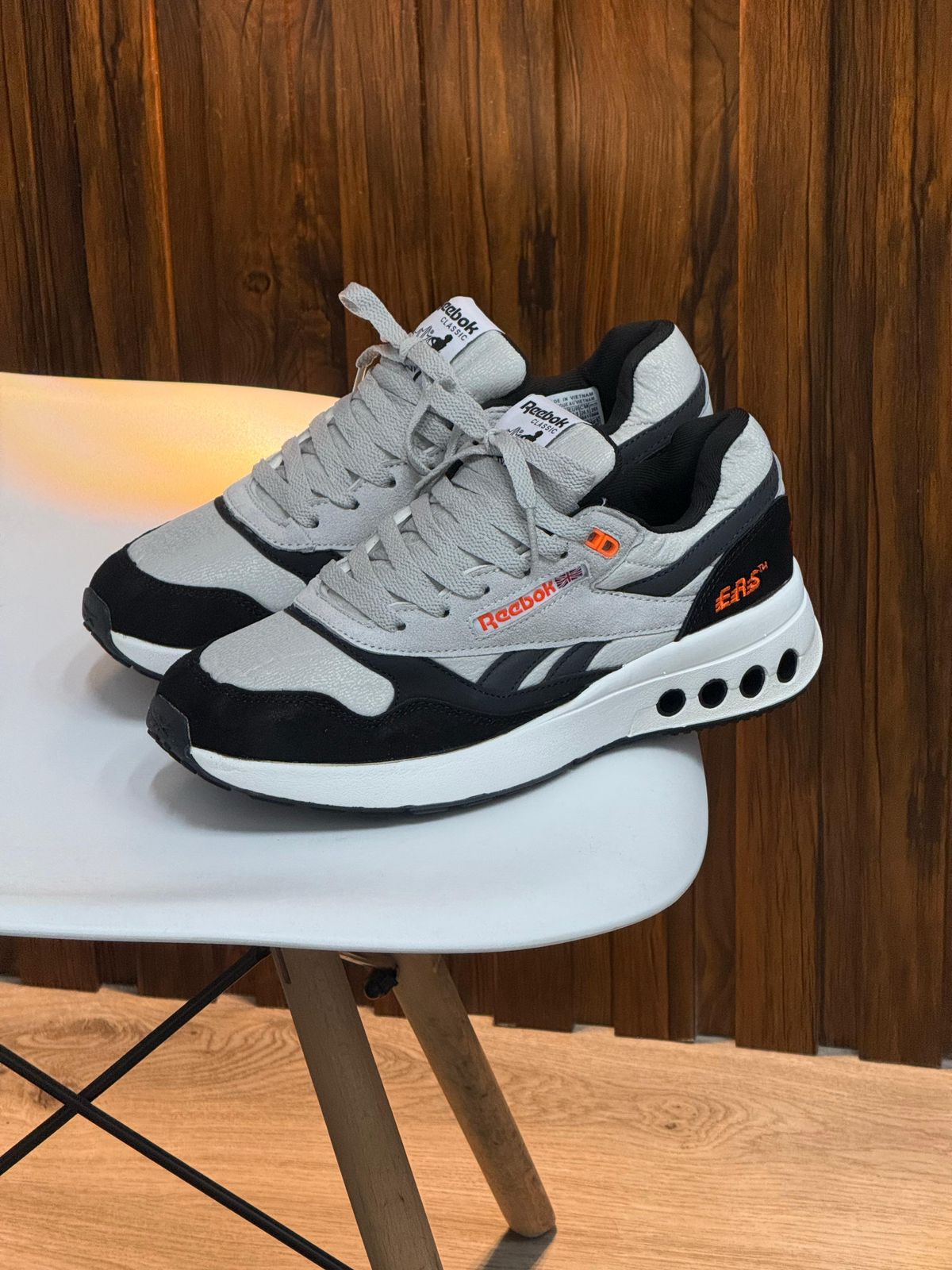REEBOK BLANCA
