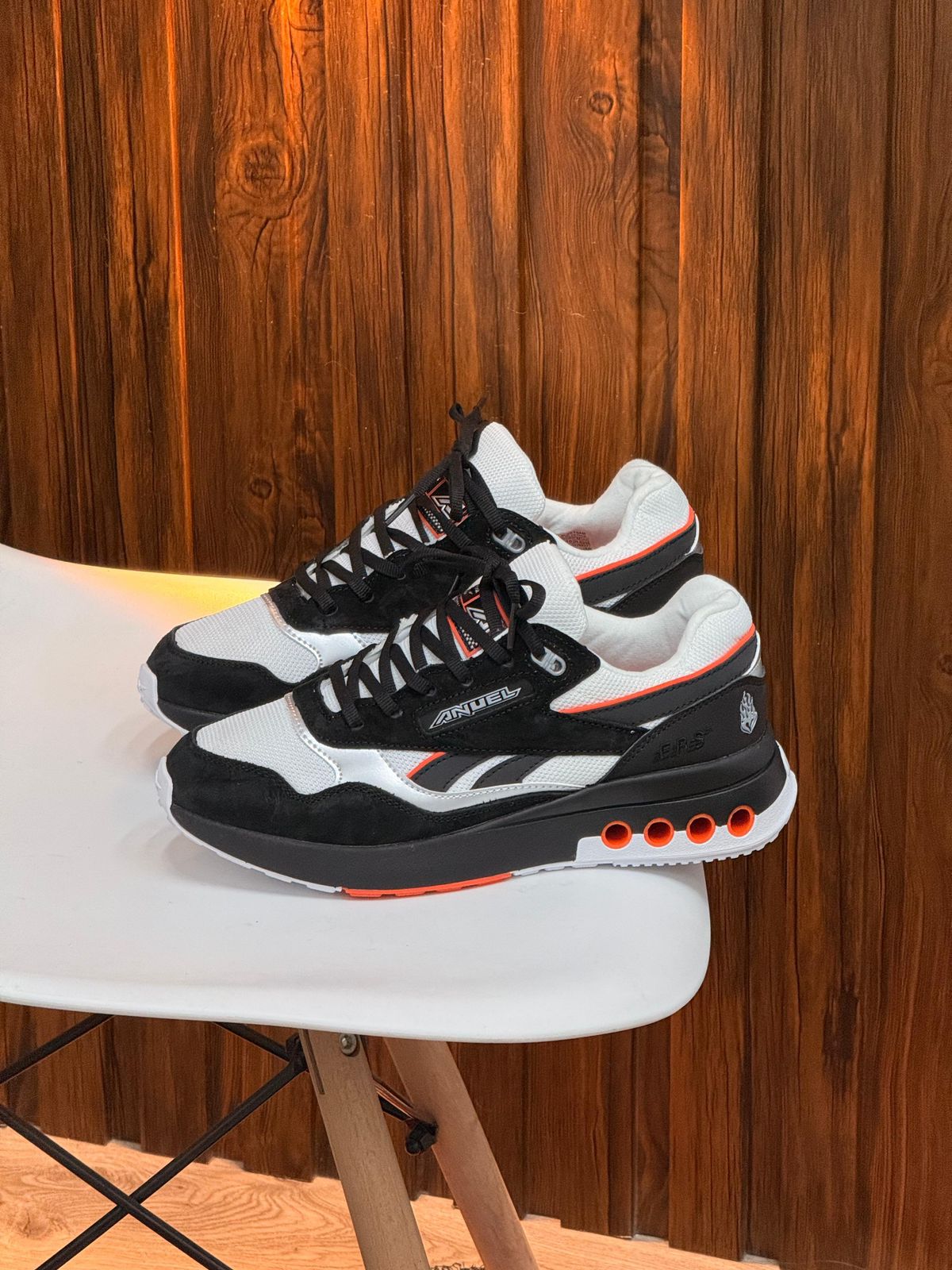 REEBOK BLANCA