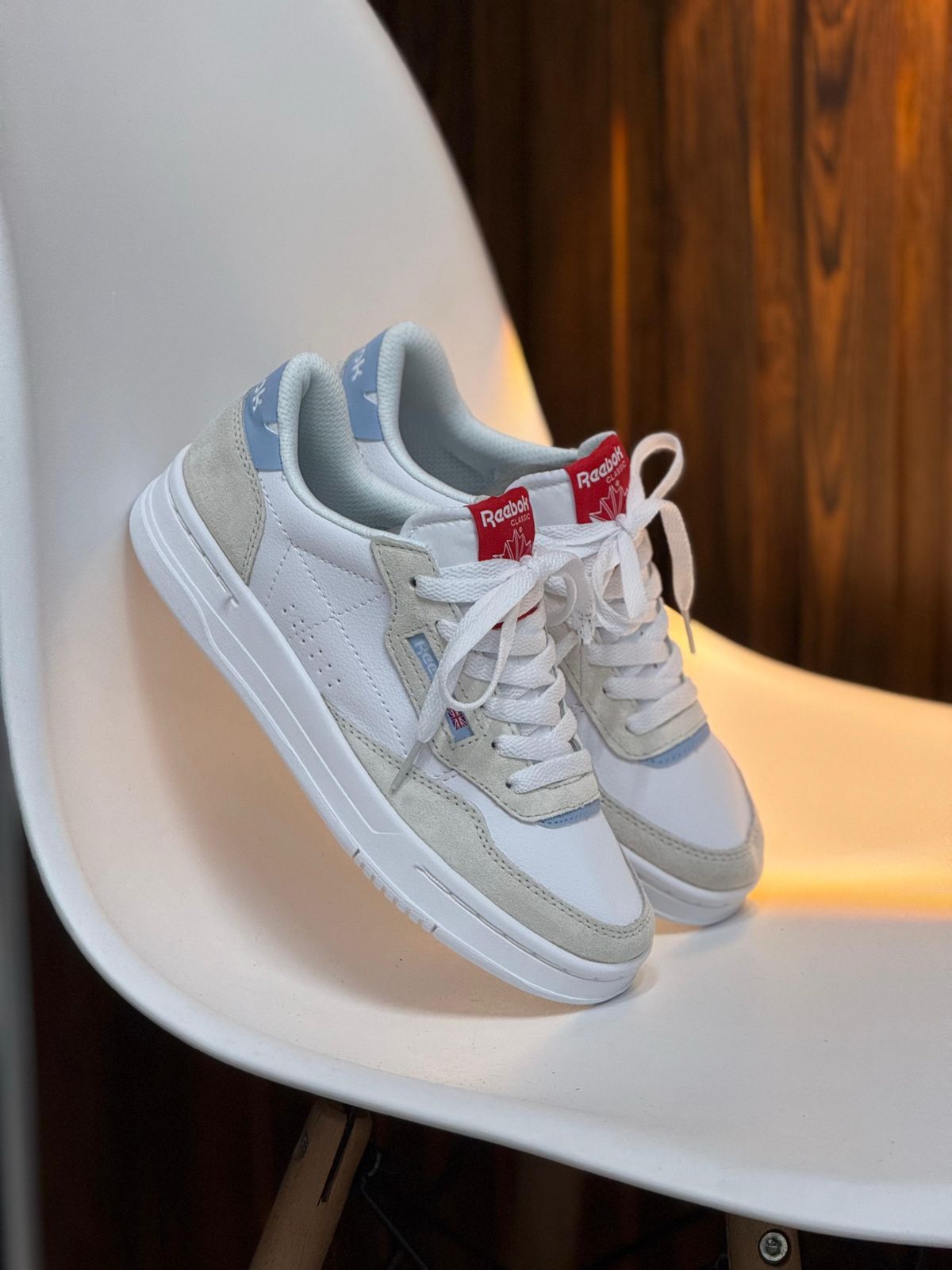 REEBOK BLANCA