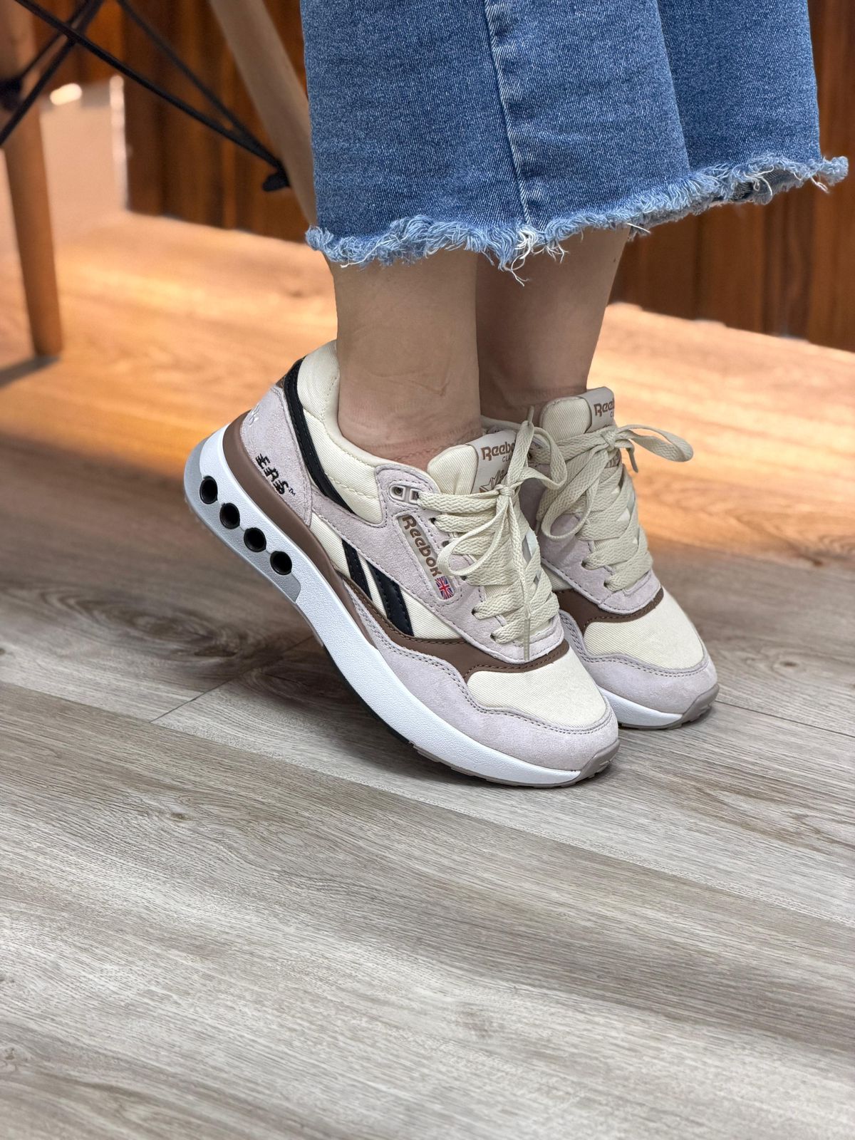 REEBOK CAFE