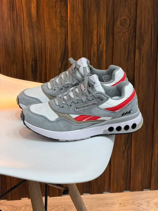 REEBOK GRIS