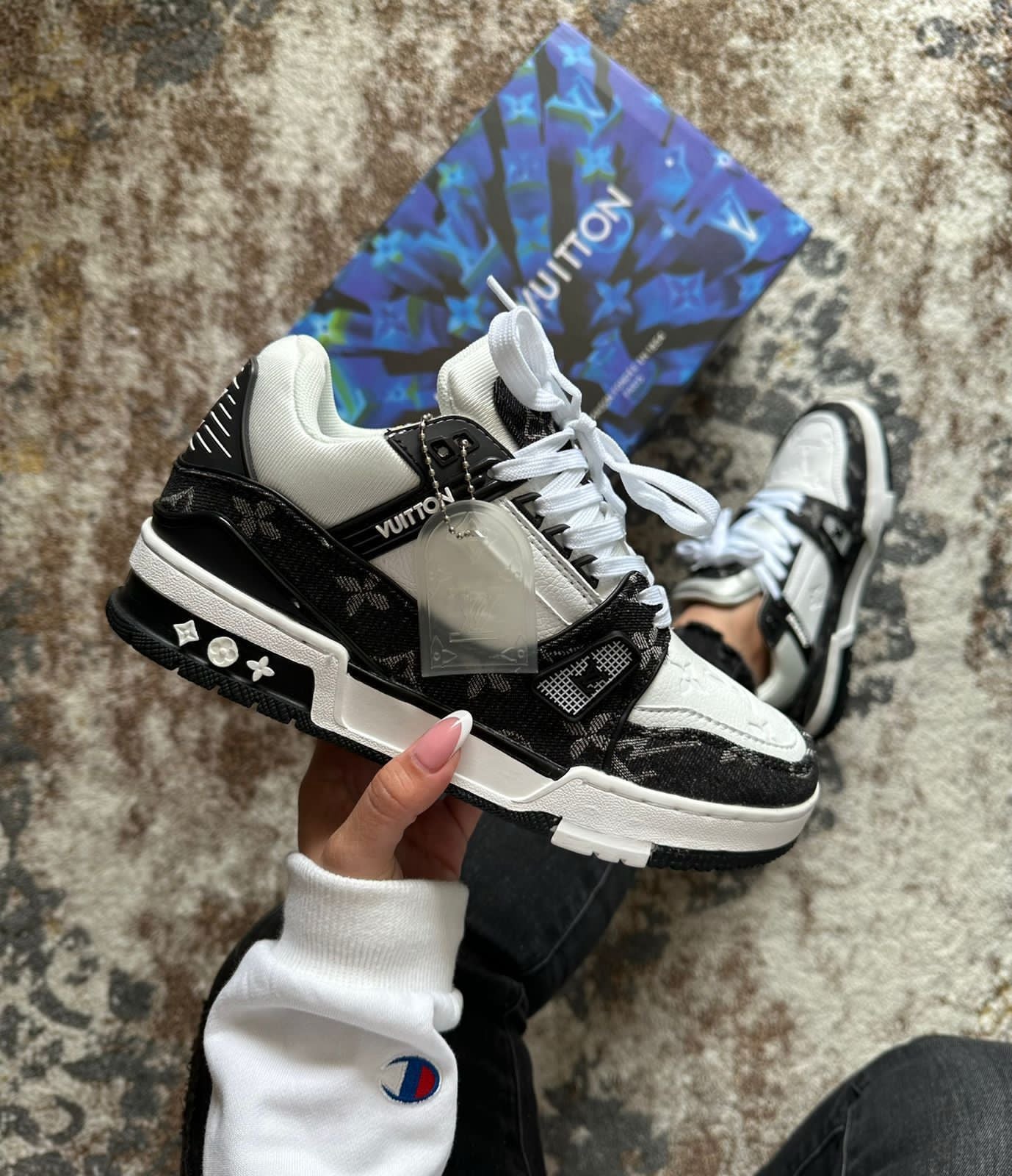 LOUIS VUITTON BLANCA