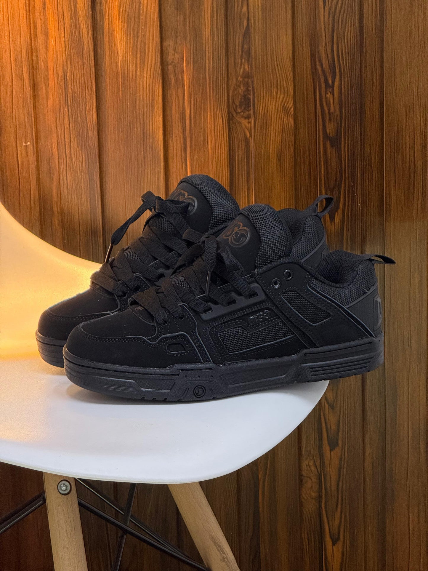 DVS SKATE NEGRO
