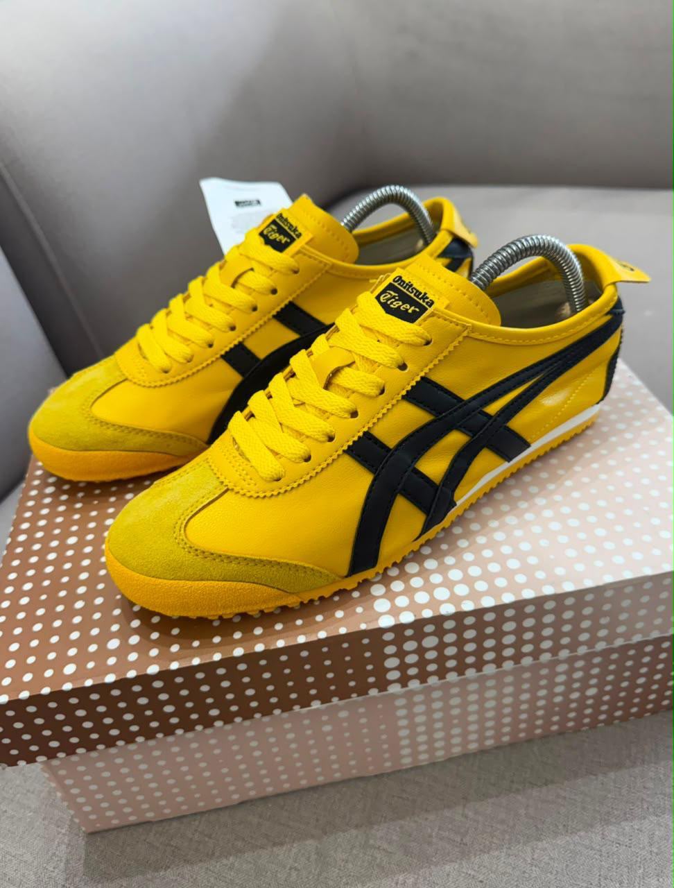 TIGER ONITSUKA AMARILLO
